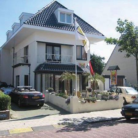 Hotel / Pension Villa Tanahlot 잔드보르트 외부 사진