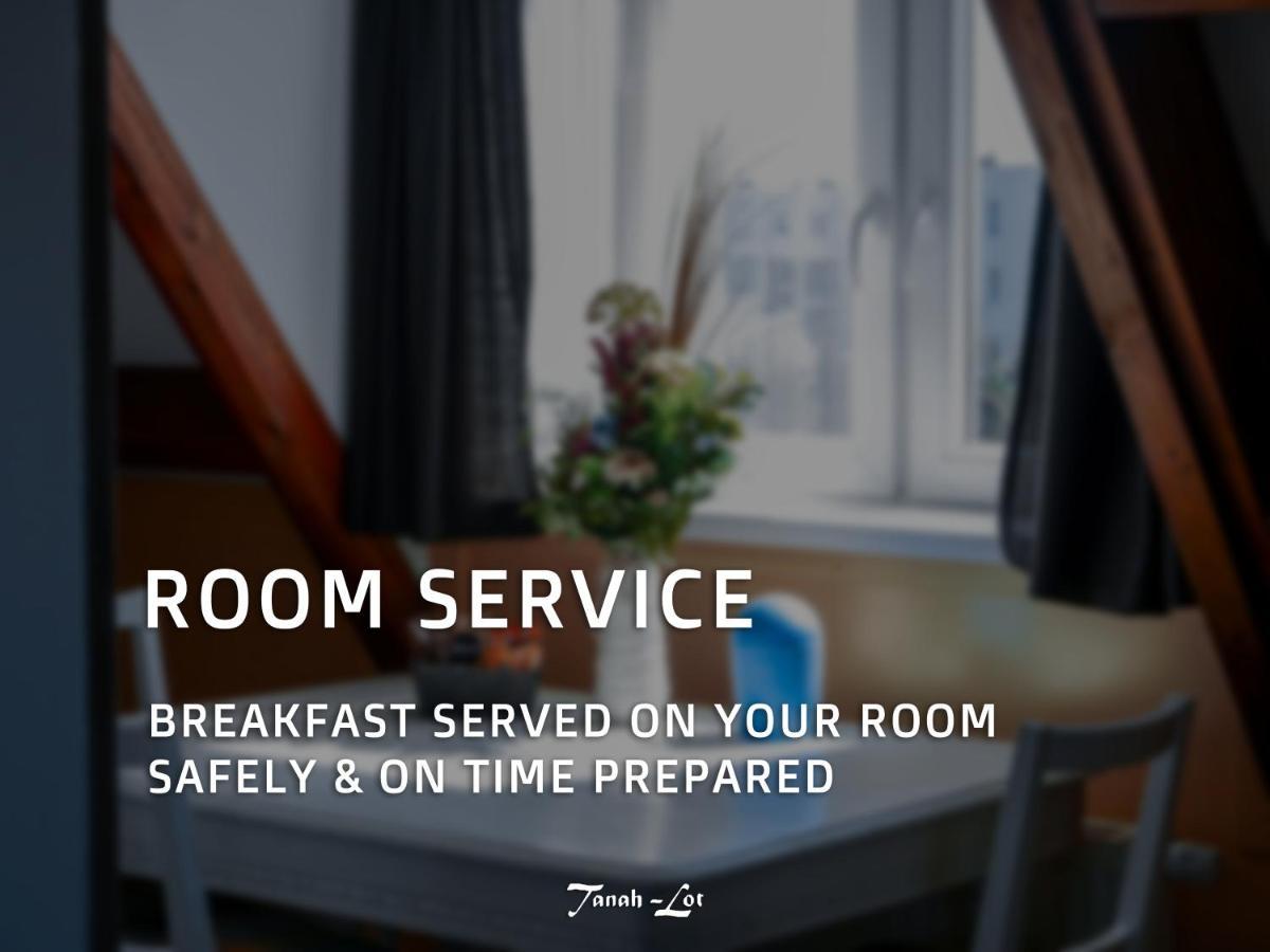 Hotel / Pension Villa Tanahlot 잔드보르트 외부 사진