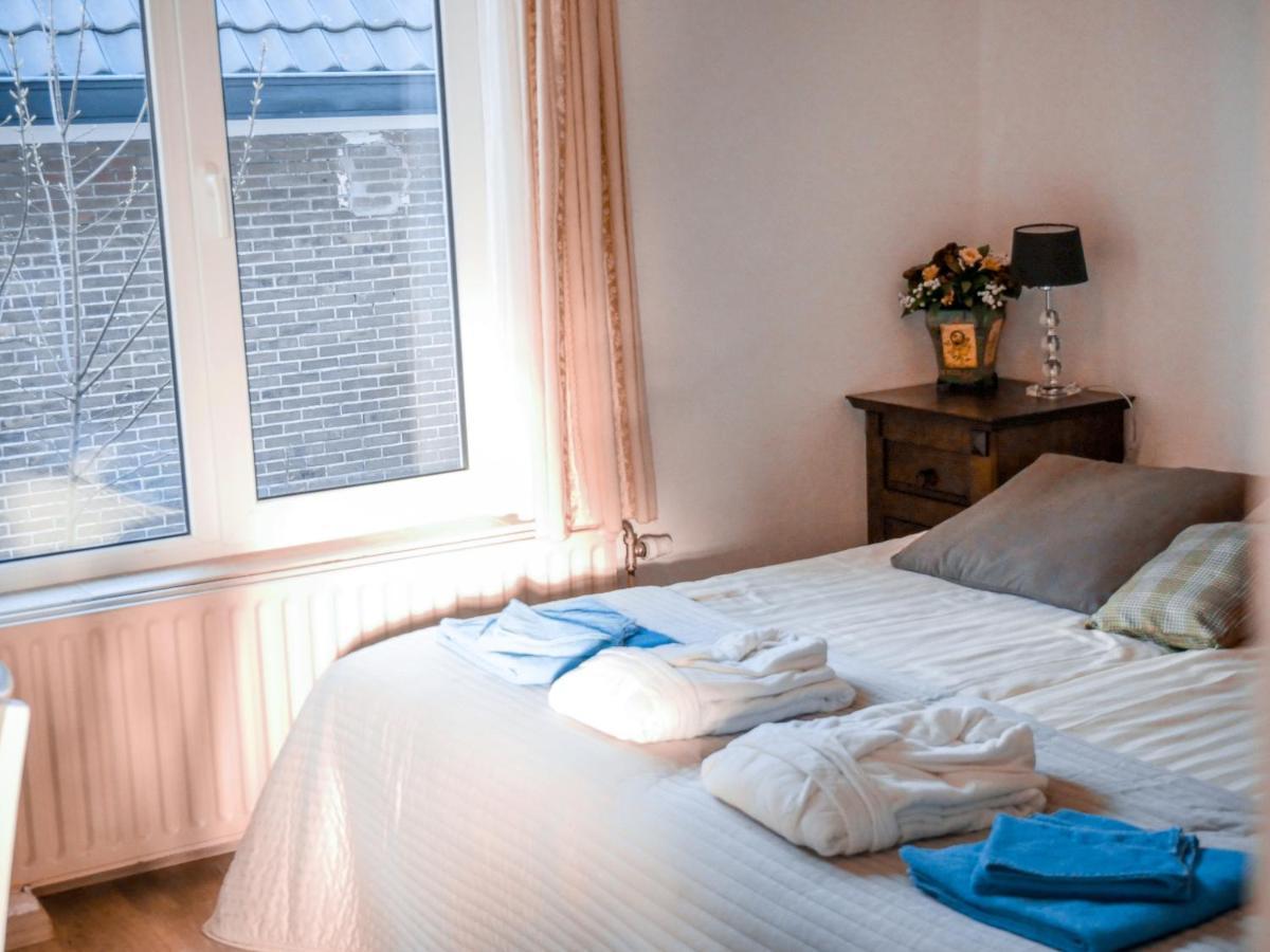 Hotel / Pension Villa Tanahlot 잔드보르트 외부 사진